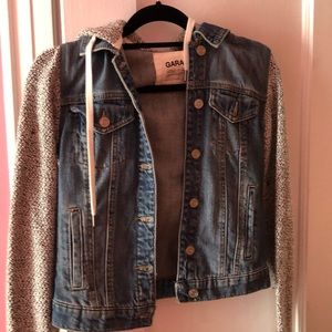 Jean jacket with sleeves